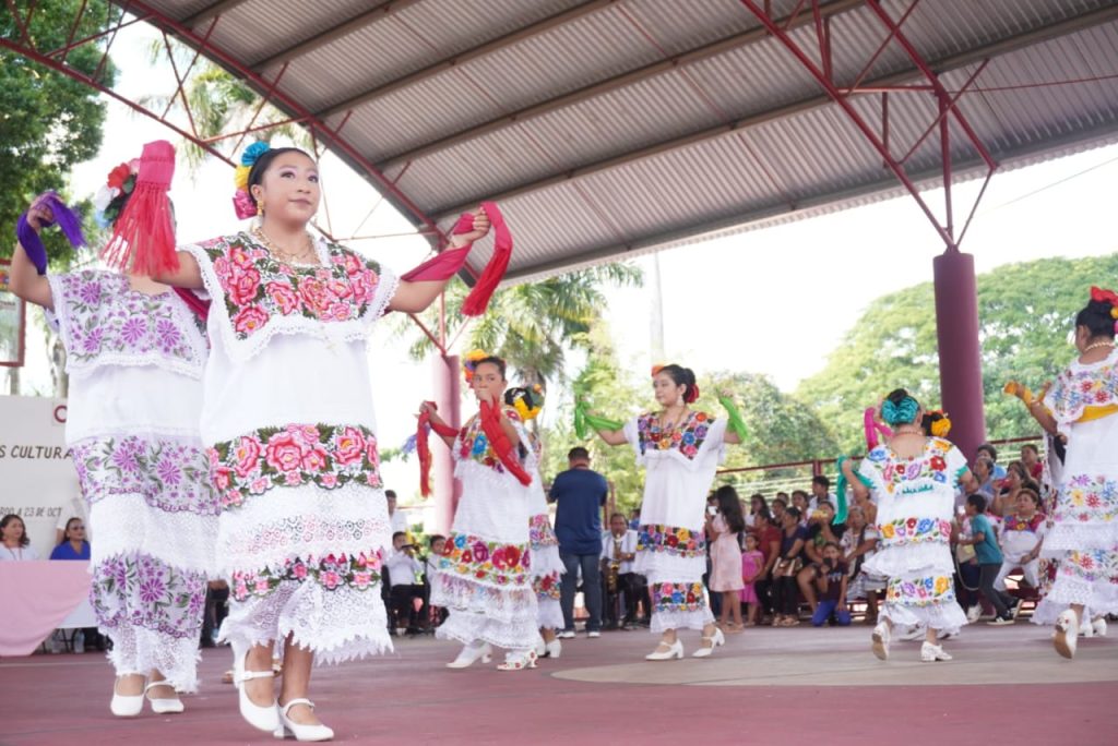 IMG-20251024-WA0019-1024x684 EN JOSÉ MARÍA MORELOS SE CELEBRÓ EL 102 ANIVERSARIO DE LAS MISIONES CULTURALES EN QUINTANA ROO