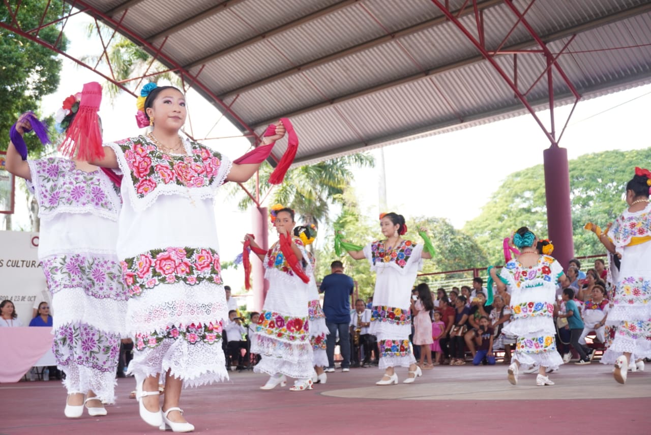 IMG-20251024-WA0019 EN JOSÉ MARÍA MORELOS SE CELEBRÓ EL 102 ANIVERSARIO DE LAS MISIONES CULTURALES EN QUINTANA ROO