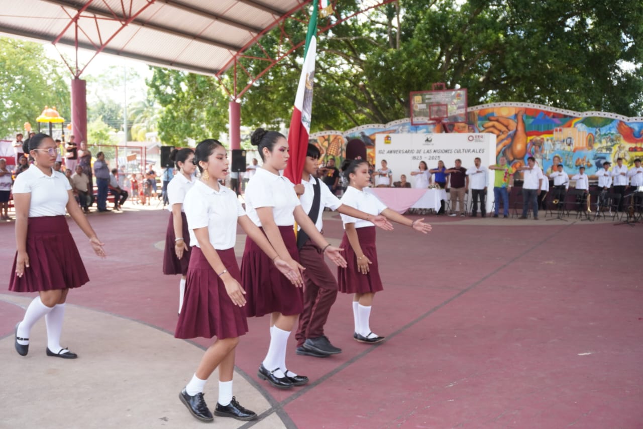 IMG-20251024-WA0021 EN JOSÉ MARÍA MORELOS SE CELEBRÓ EL 102 ANIVERSARIO DE LAS MISIONES CULTURALES EN QUINTANA ROO