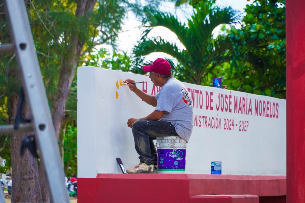 IMG-20251031-WA0001-1024x682 ERIK BORGES YAM IMPULSA LA REHABILITACIÓN Y EL RESCATE DE ESPACIOS PÚBLICOS EN LA COMUNIDAD DE OTHÓN P. BLANCO