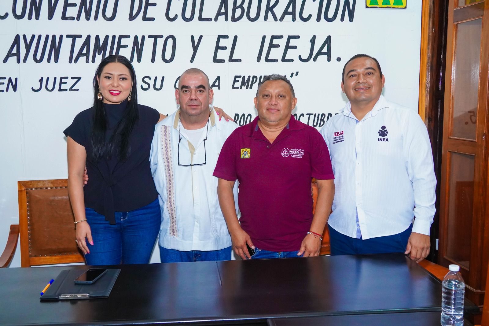 Imagen-de-WhatsApp-2025-10-16-a-las-10.20.06_e5e86dfd-1 “EL BUEN JUEZ POR SU CASA EMPIEZA”: ERIK BORGES YAM IMPULSA LA EDUCACIÓN ENTRE TRABAJADORES DEL AYUNTAMIENTO