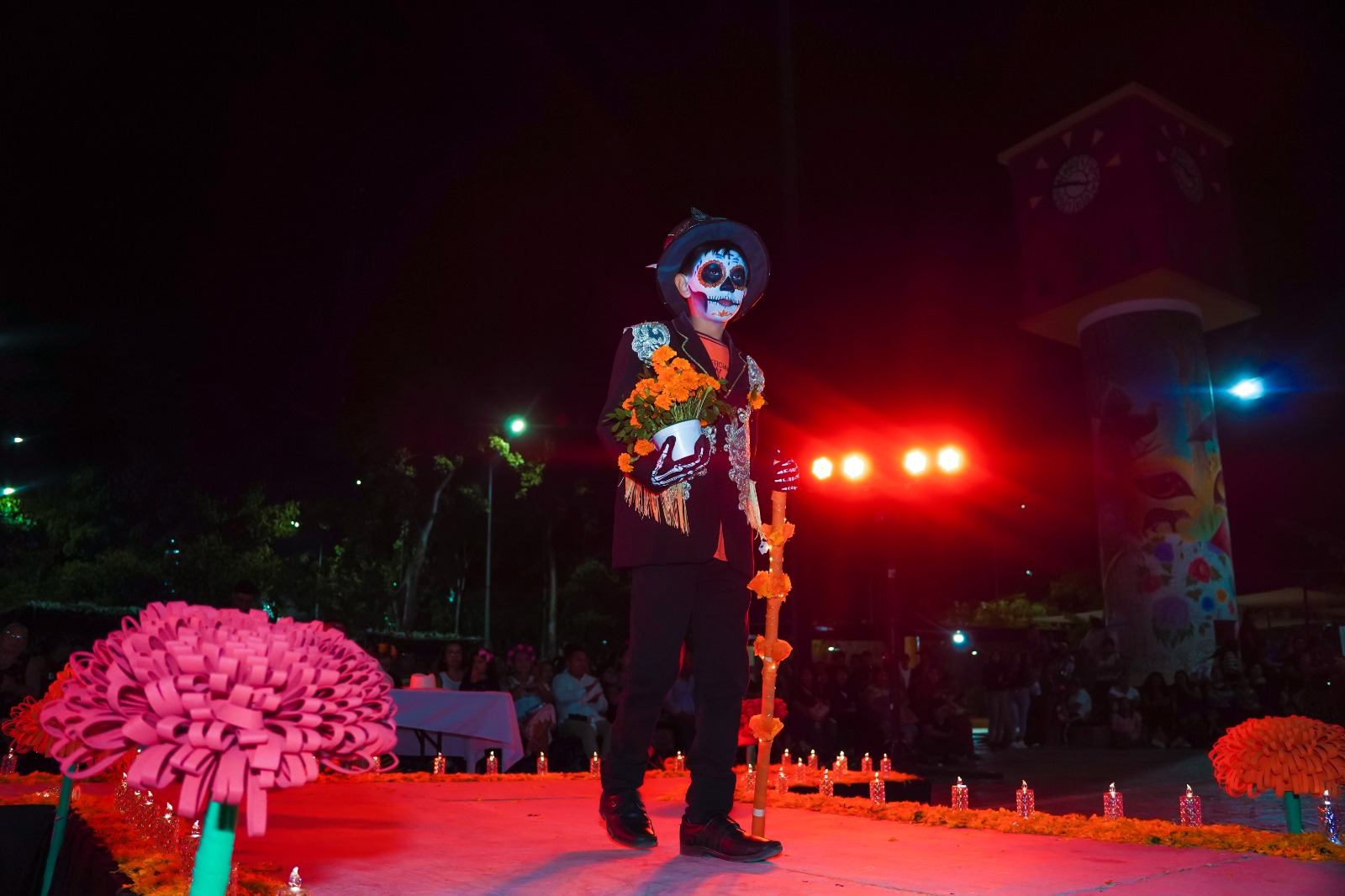 IMG-20251101-WA0010 ERIK BORGES YAM ENCABEZA CON ORGULLO EL INICIO DEL GRAN FESTIVAL DE DÍA DE MUERTOS “JANAL PIXÁN” 2025 DESDE LA PUERTA DE LA ZONA MAYA, JOSÉ MARÍA MORELOS