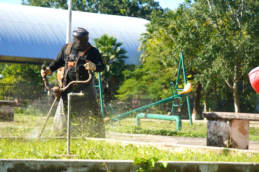 IMG-20251101-WA0029 LA COMUNIDAD DE SAN ANTONIO TUK FUE TRANSFORMADA DESPUÉS DE UNA GRAN JORNADA DE TRABAJO ENCABEZADA POR EL ALCALDE ERIK BORGES YAM