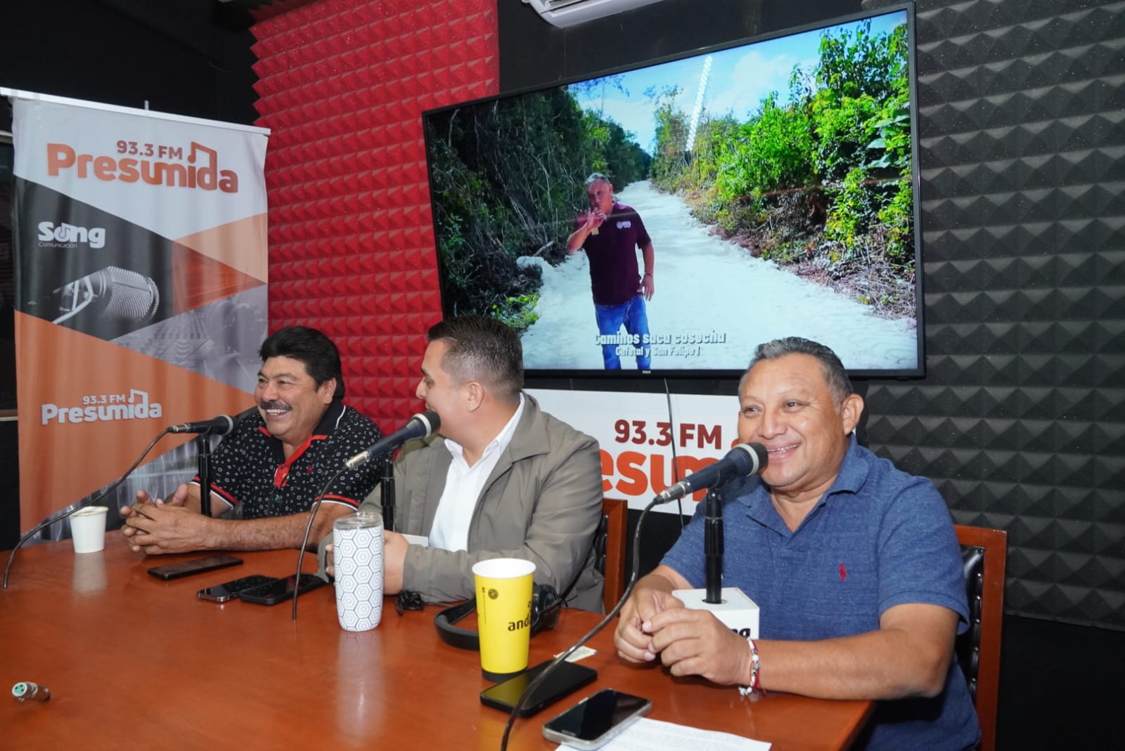 IMG-20251104-WA0024 EL PRESIDENTE ERIK BORGES YAM SIGUE ATENDIENDO DE MANERA DIRECTA LAS SOLICITUDES CIUDADANAS DE TODOS LOS MORELENSES SIN DISTINCIÓN A TRAVÉS DEL PROGRAMA "EL DÍA DEL PUEBLO"