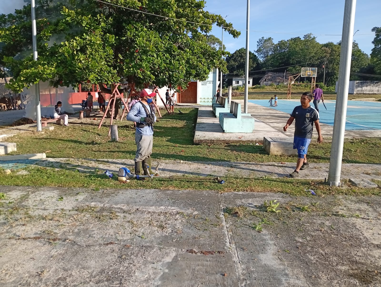 IMG-20251105-WA0028 EL AYUNTAMIENTO Y DIF MUNICIPAL PROMUEVEN ACCIONES DE CONCIENTIZACIÓN Y LLEVAN A CABO MÁS JORNADAS DE LIMPIEZA EN LAS COMUNIDADES RURALES