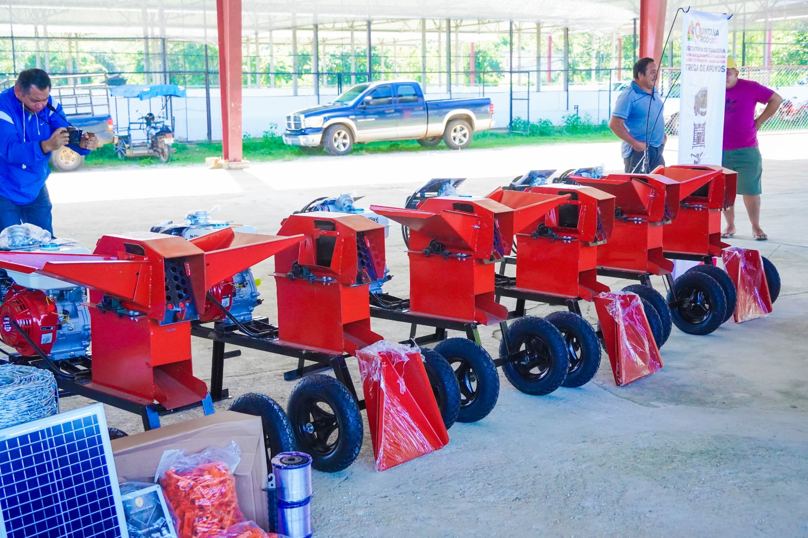 IMG-20251106-WA0078 PECUARIOS DE JOSÉ MARÍA MORELOS CONTINÚAN RECIBIENDO ENTREGA DE INSUMOS GRACIAS AL PROGRAMA DE FORTALECIMIENTO A LA GANADERÍA