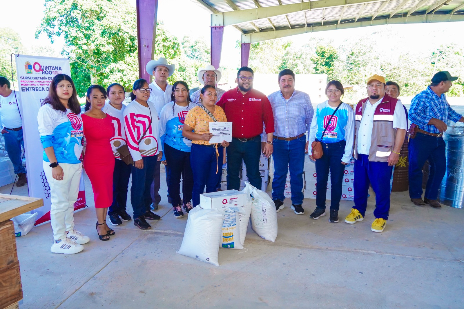 IMG-20251106-WA0082 PECUARIOS DE JOSÉ MARÍA MORELOS CONTINÚAN RECIBIENDO ENTREGA DE INSUMOS GRACIAS AL PROGRAMA DE FORTALECIMIENTO A LA GANADERÍA