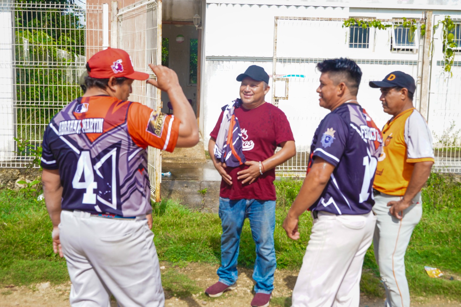 IMG-20251110-WA0093 ERIK BORGES YAM PROMUEVE EL BUEN DESARROLLO DE LA JUVENTUD MORELENSE CON MÁS RESPALDO A DEPORTISTAS