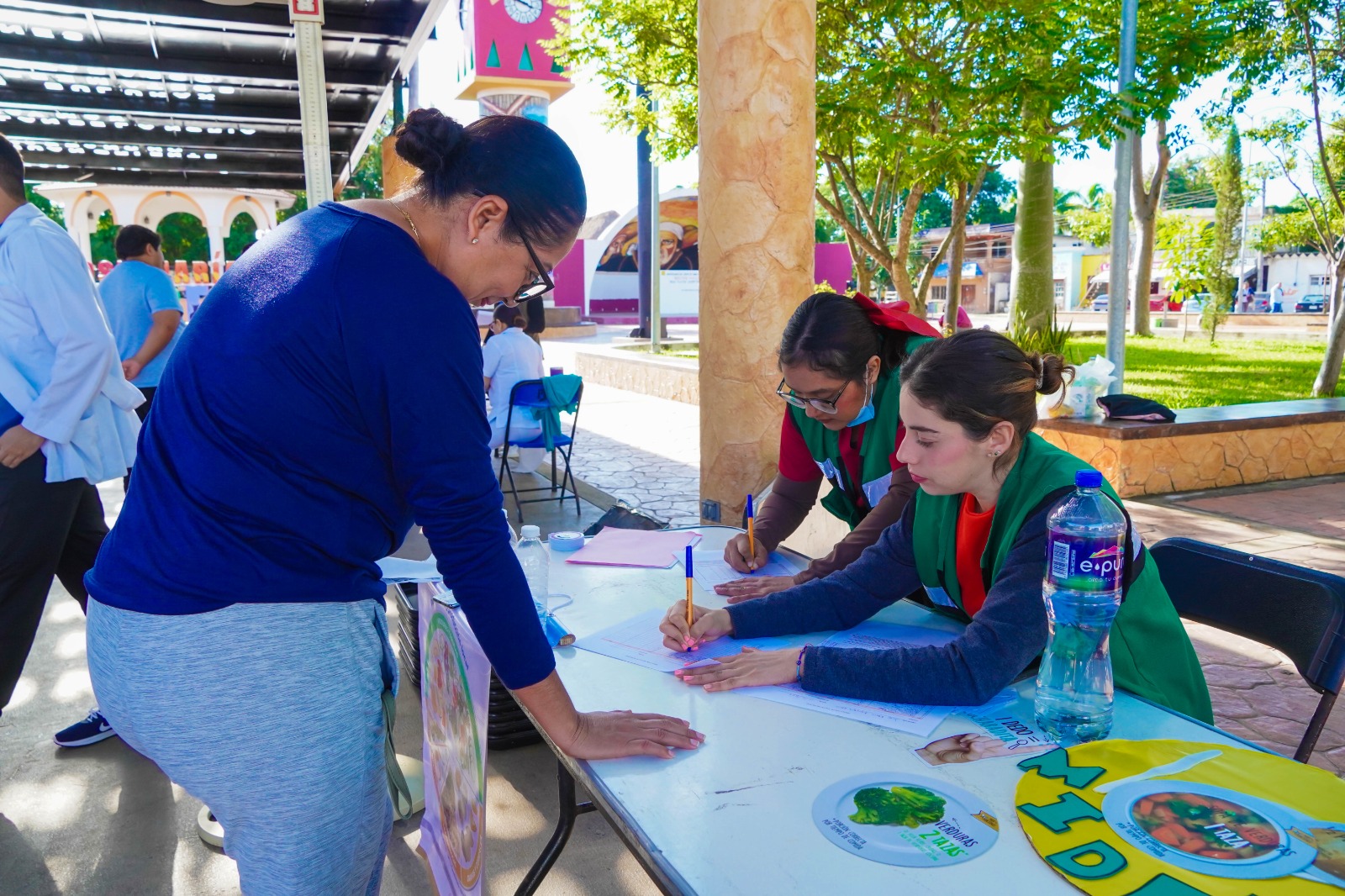 IMG-20251113-WA0120 EL GOBIERNO DE JOSÉ MARÍA MORELOS CONMEMORÓ EL DÍA MUNDIAL CONTRA LA OBESIDAD IMPULSANDO HÁBITOS PARA UN FUTURO SALUDABLE