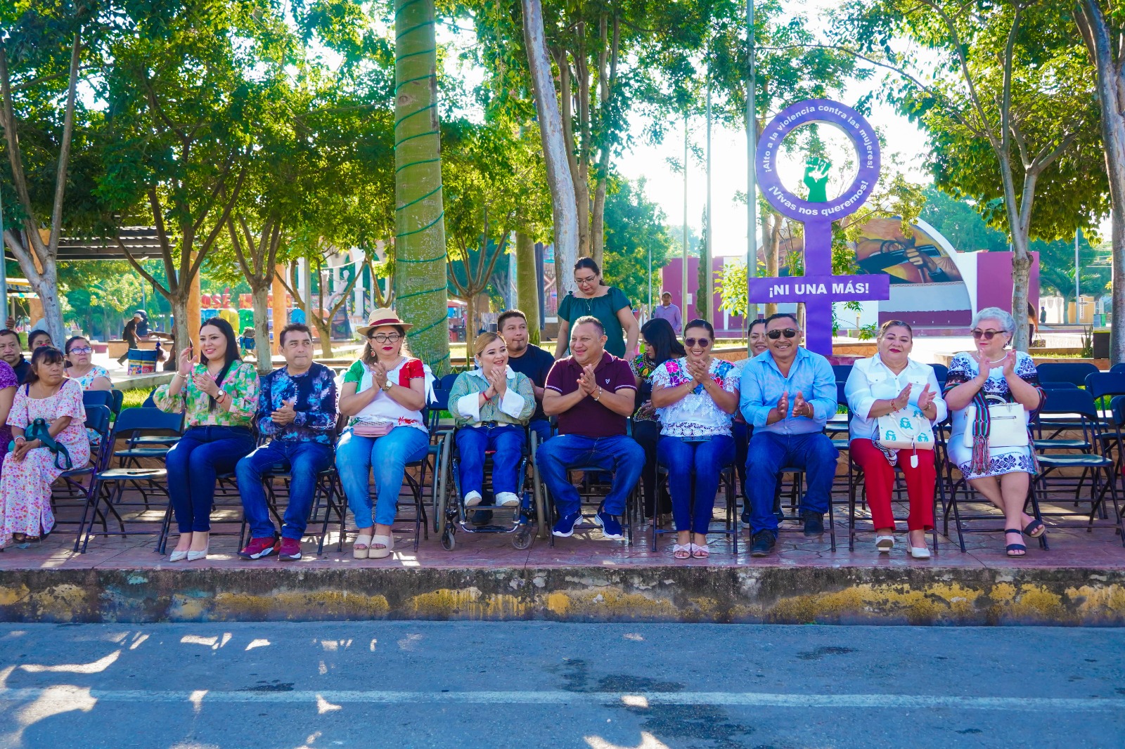 IMG-20251119-WA0009 EL PRESIDENTE MUNICIPAL ERIK BORGES YAM PRESENCIÓ EL DESFILE CONMEMORATIVO POR EL 115 ANIVERSARIO DE LA REVOLUCIÓN MEXICANA EN JOSÉ MARÍA MORELOS