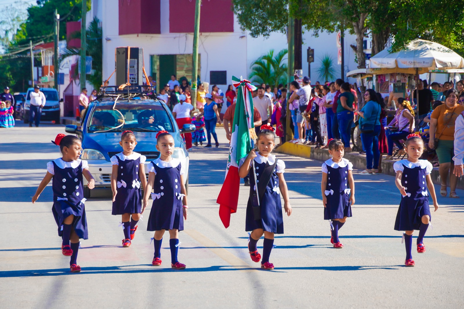 IMG-20251119-WA0015 EL PRESIDENTE MUNICIPAL ERIK BORGES YAM PRESENCIÓ EL DESFILE CONMEMORATIVO POR EL 115 ANIVERSARIO DE LA REVOLUCIÓN MEXICANA EN JOSÉ MARÍA MORELOS
