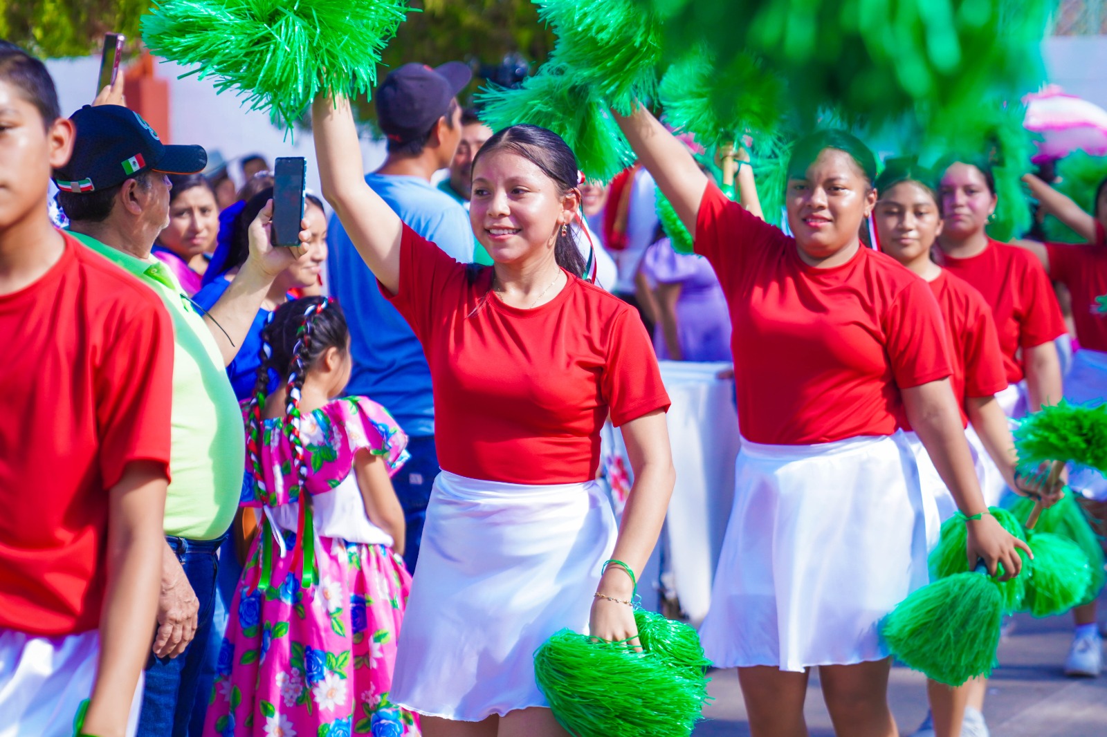 IMG-20251120-WA0021 ERIK BORGES YAM ENCABEZA EL DESFILE CONMEMORATIVO POR EL 115 ANIVERSARIO DE LA REVOLUCIÓN MEXICANA EN JOSÉ MARÍA MORELOS