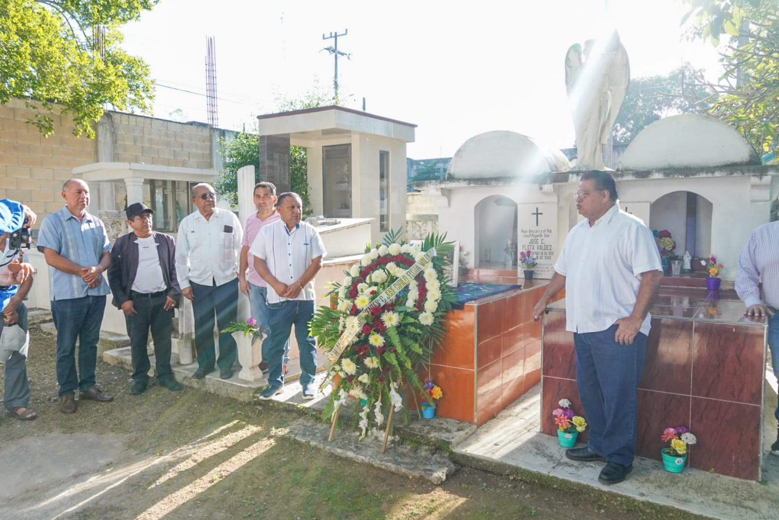 IMG-20251125-WA0009 EL PRESIDENTE ERIK BORGES YAM LIDERÓ JUNTO CON LOS FORJADORES DE JOSÉ MARÍA MORELOS LA CONMEMORACIÓN DEL 123 ANIVERSARIO DE LA CREACIÓN DEL TERRITORIO DE QUINTANA ROO