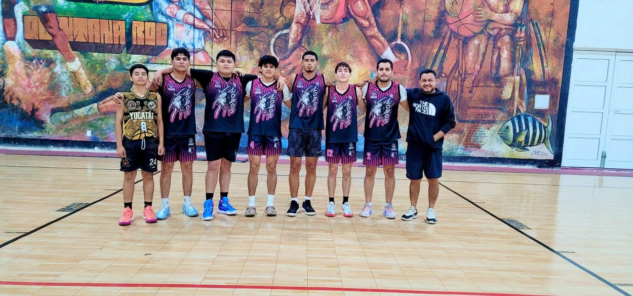 IMG-20251125-WA0024 JOSÉ MARÍA MORELOS SE CORONA SUBCAMPEÓN DE LA LIGA DE BÁSQUETBOL VARONIL DEL SUR EN QUINTANA ROO GRACIAS AL IMPULSO DEL PRESIDENTE ERIK BORGES YAM