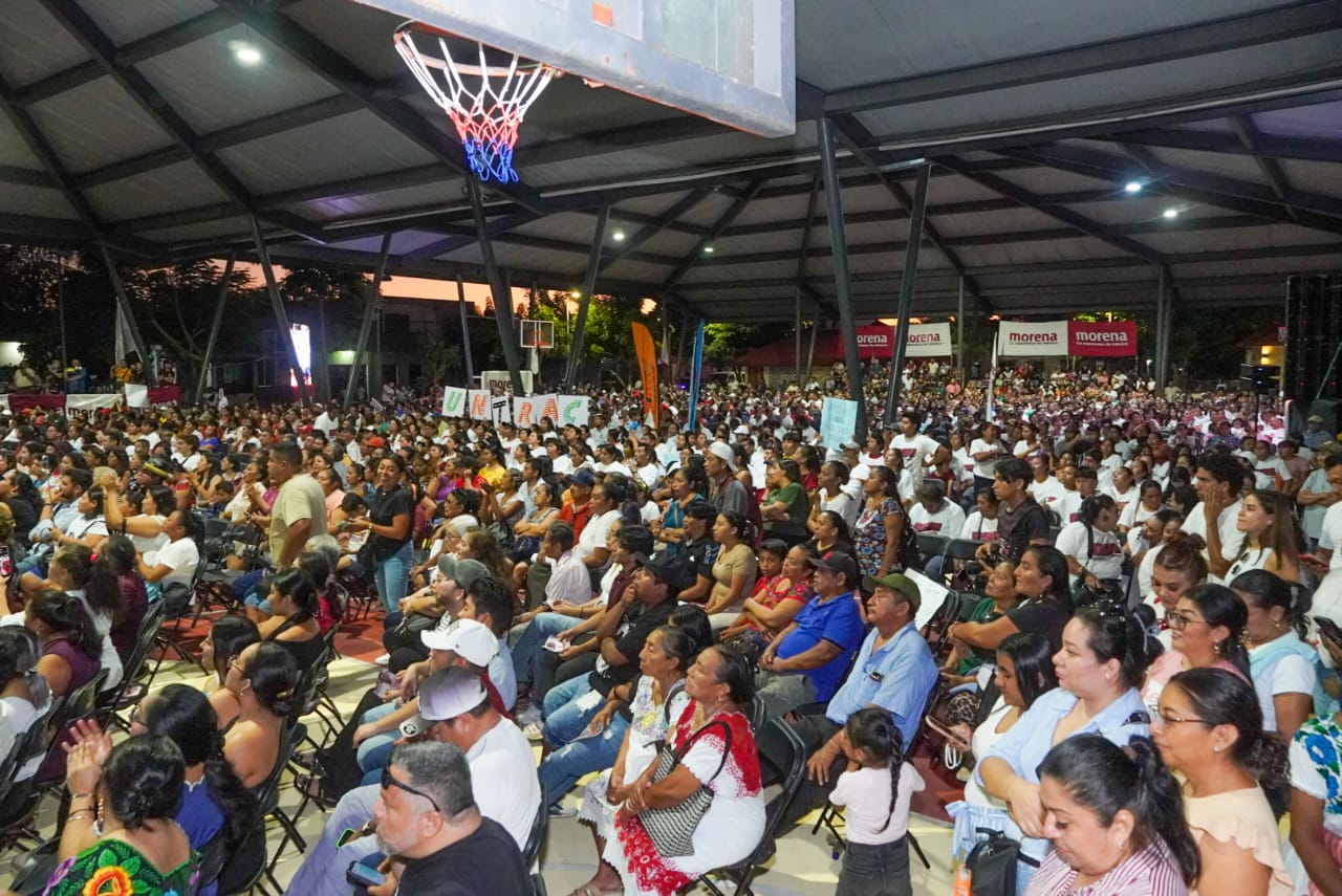 IMG-20251125-WA0033 EL GRAN LIDERAZGO DEL PRESIDENTE MORENISTA DE JOSÉ MARÍA MORELOS ERIK BORGES YAM DESTACÓ DURANTE LA ASAMBLEA INFORMATIVA DEL SENADOR EUGENIO SEGURA VÁZQUEZ EN LA ZONA MAYA