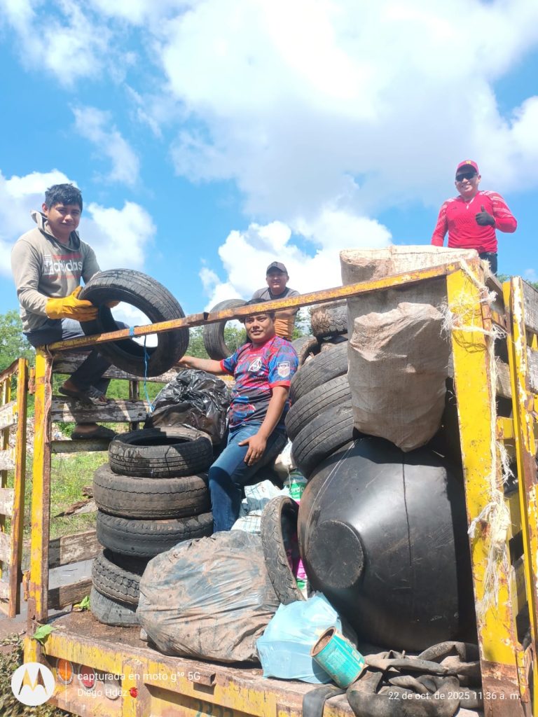 Imagen-de-WhatsApp-2025-10-31-a-las-14.52.22_71fbc856-768x1024 GRACIAS A LA PARTICIPACIÓN CIUDADANA SE RECOLECTAN MÁS TONELADAS DE CAHARROS DURANTE LA SEGUNDA JORNADA DE ELIMINACIÓN EN LA ALCALDÍA DE SABÁN