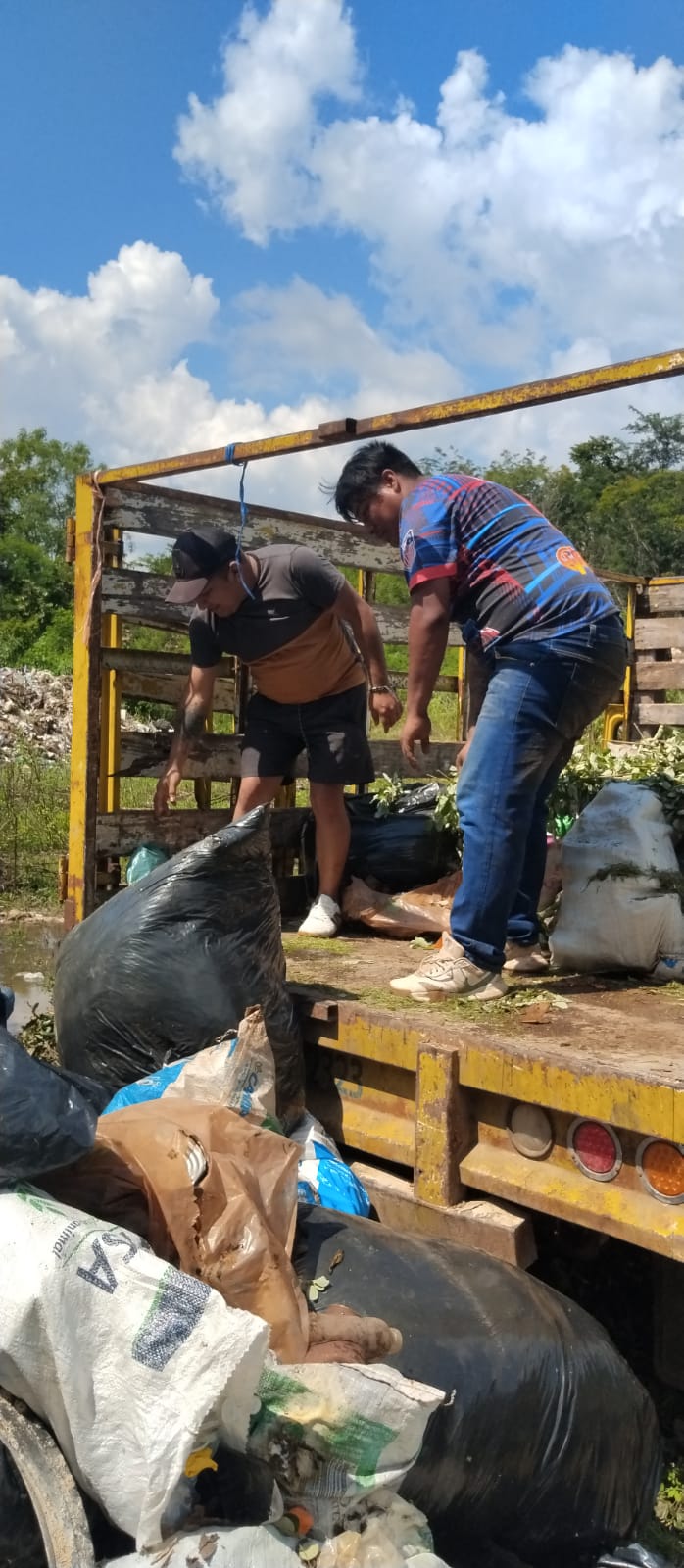 Imagen-de-WhatsApp-2025-10-31-a-las-14.52.23_9ba7f4ca GRACIAS A LA PARTICIPACIÓN CIUDADANA SE RECOLECTAN MÁS TONELADAS DE CAHARROS DURANTE LA SEGUNDA JORNADA DE ELIMINACIÓN EN LA ALCALDÍA DE SABÁN