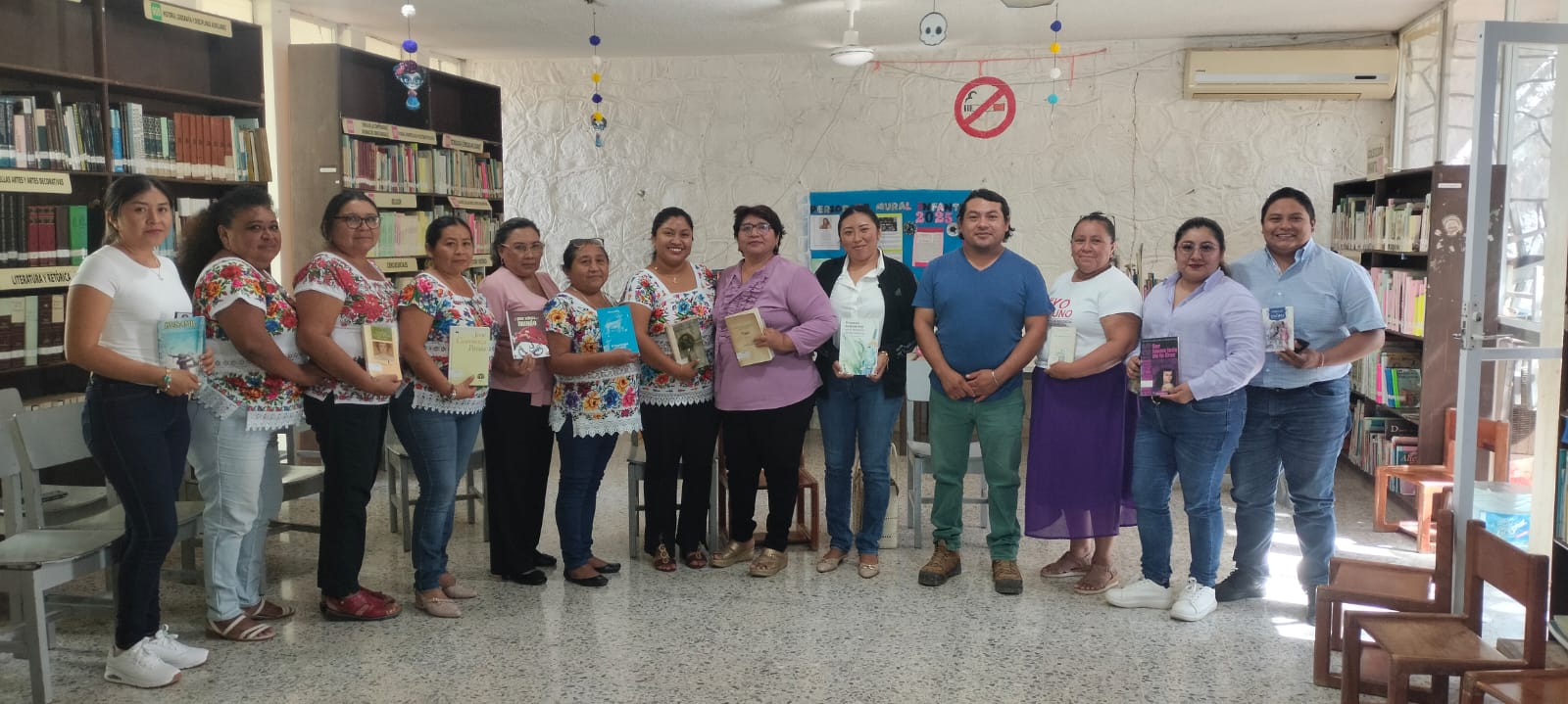 Imagen-de-WhatsApp-2025-11-13-a-las-08.03.31_5fd73bff EN JOSÉ MARÍA MORELOS PROMUEVEN EL IMPACTO DE LA LECTURA EN EL DESARROLLO SOCIAL EN EL "DÍA NACIONAL DE LA LECTURA"