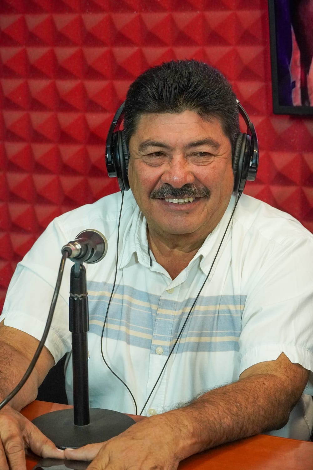 Imagen-de-WhatsApp-2025-11-25-a-las-18.49.12_4f8012be CERCANÍA Y HECHOS: ERIK BORGES YAM REFUERZA LA ATENCIÓN CIUDADANA DIRECTA EN "EL DÍA DEL PUEBLO"