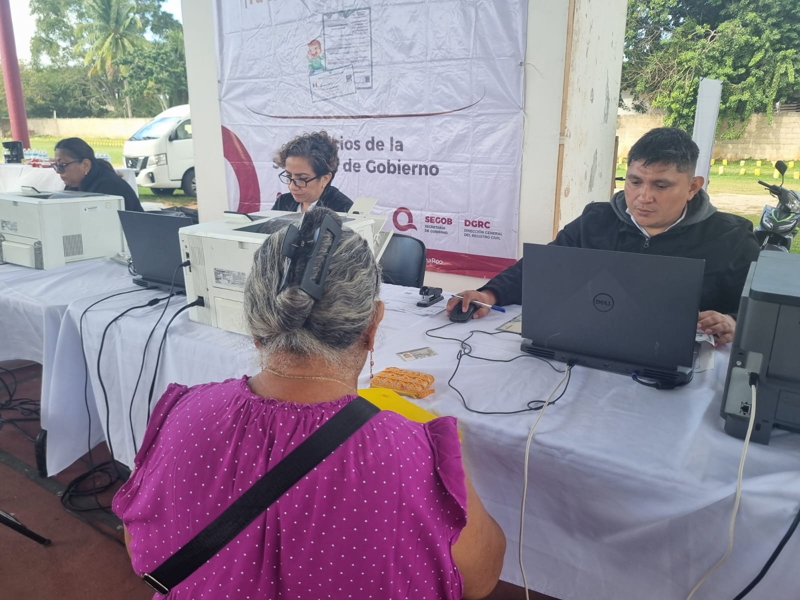 IMG-20251129-WA0015 CIENTOS DE MORELENESE RECIBIERON ATENCIÓN GRATUITA EN LA JORNADA "TU IDENTIDAD ES TU DERECHO" EN JOSÉ MARÍA MORELOS