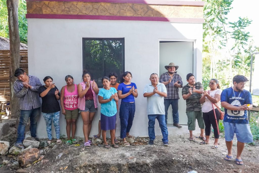 WhatsApp-Image-2026-08-06-at-8.01.28-AM-1024x684 GOBIERNO MUNICIPAL DE JOSÉ MARÍA MORELOS TRANSFORMA LA VIDA DE 13 FAMILIAS EN LA COMUNIDAD DE INSURGENTES.