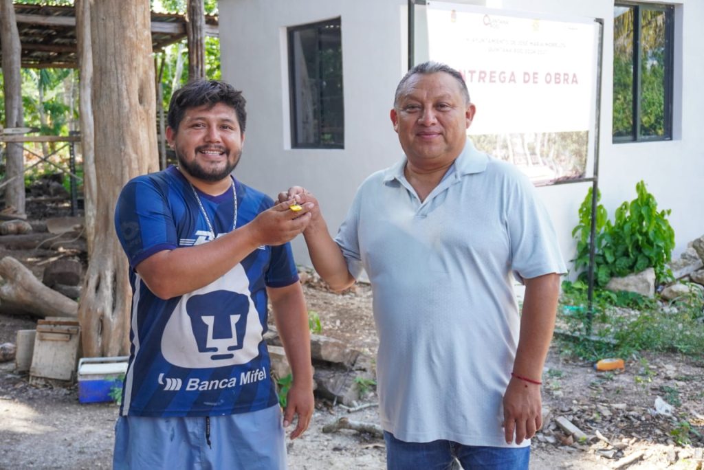 WhatsApp-Image-2026-08-06-at-8.01.29-AM-1024x684 GOBIERNO MUNICIPAL DE JOSÉ MARÍA MORELOS TRANSFORMA LA VIDA DE 13 FAMILIAS EN LA COMUNIDAD DE INSURGENTES.